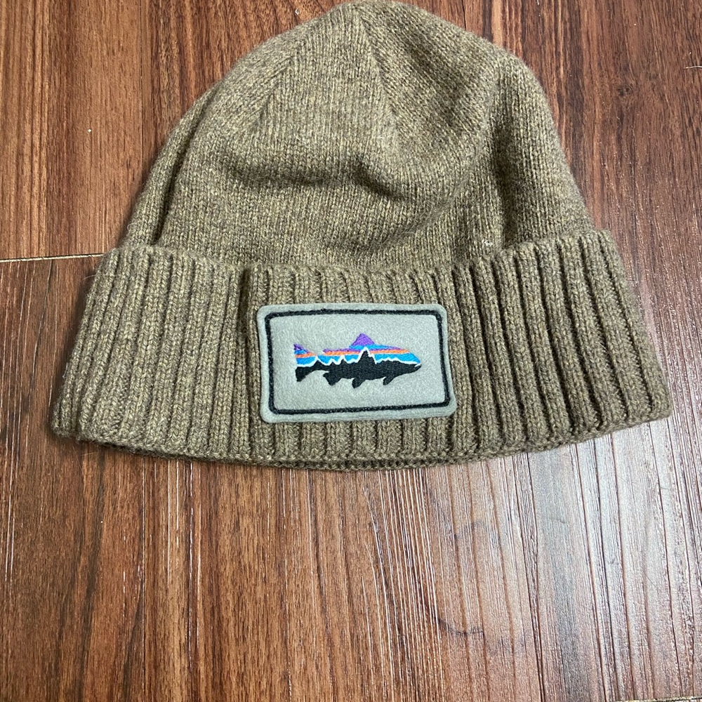 Women’s Patagonia Beanie NEW
